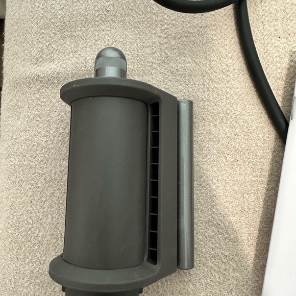 Dyson Hair Airwrap Styler Kit in Navy and Copper - Picture 5 of 9